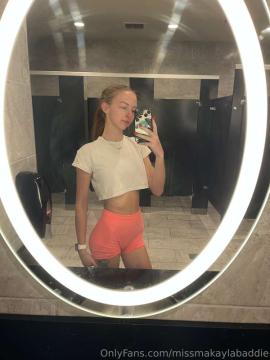 OnlyFans - Makayla /  @makaylaj1998 Scene 26 — photo 8 of 20