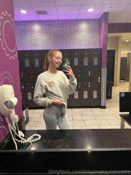 OnlyFans - Makayla /  @makaylaj1998 Scene 27 — photo 2 of 20