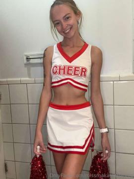 OnlyFans - Makayla /  @makaylaj1998 Scene 27 — photo 16 of 20