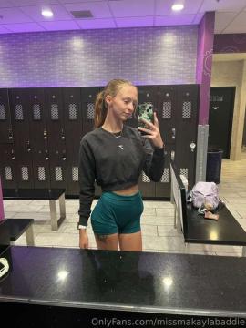 OnlyFans - Makayla /  @makaylaj1998 Scene 28 — photo 8 of 20