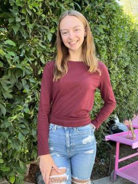 OnlyFans - Makayla /  @makaylaj1998 Scene 29