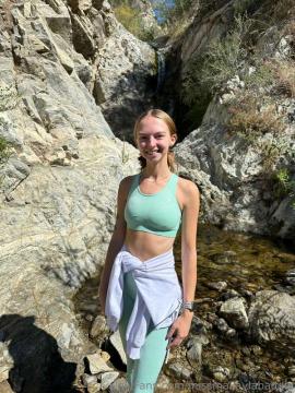 OnlyFans - Makayla /  @makaylaj1998 Scene 31 — photo 1 of 20