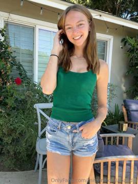 OnlyFans - Makayla /  @makaylaj1998 Scene 33 — photo 2 of 20