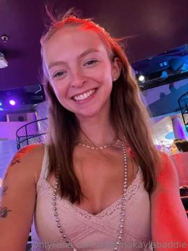 OnlyFans - Makayla /  @makaylaj1998 Scene 34 — photo 7 of 20