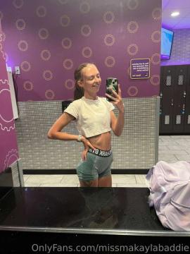 OnlyFans - Makayla /  @makaylaj1998 Scene 35 — photo 3 of 20