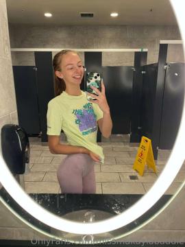 OnlyFans - Makayla /  @makaylaj1998 Scene 36 — photo 17 of 20