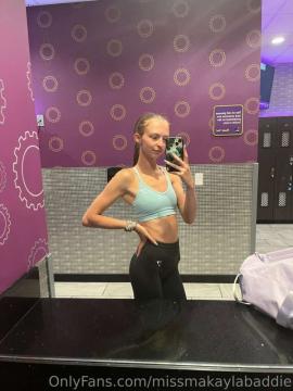 OnlyFans - Makayla /  @makaylaj1998 Scene 37 — photo 2 of 20