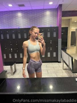 OnlyFans - Makayla /  @makaylaj1998 Scene 39 — photo 19 of 20