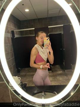 OnlyFans - Makayla /  @makaylaj1998 Scene 43 — photo 19 of 20