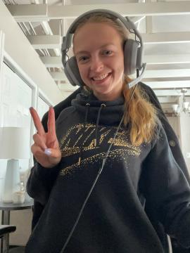 OnlyFans - Makayla /  @makaylaj1998 Scene 70 — photo 15 of 20