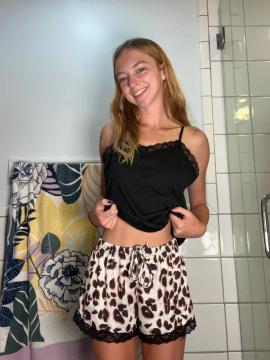 OnlyFans - Makayla /  @makaylaj1998 Scene 74