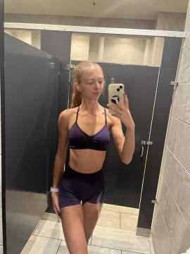 OnlyFans - Makayla /  @makaylaj1998 Scene 77