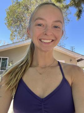 OnlyFans - Makayla /  @makaylaj1998 Scene 79 — photo 3 of 20