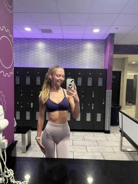 OnlyFans - Makayla /  @makaylaj1998 Scene 79 — photo 4 of 20