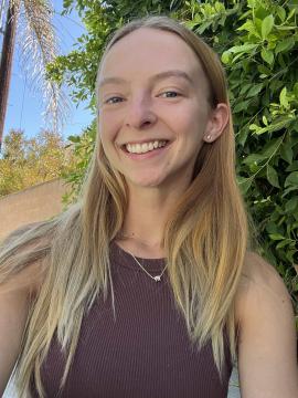 OnlyFans - Makayla /  @makaylaj1998 Scene 81 — photo 19 of 20
