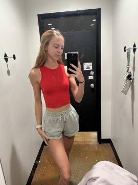 OnlyFans - Makayla /  @makaylaj1998 Scene 83 — photo 6 of 20