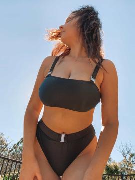OnlyFans - Kiki / @kikiii.isabella Scene 5 — photo 15 of 20