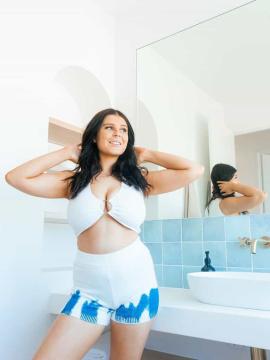 OnlyFans - Kiki / @kikiii.isabella Scene 8 — photo 19 of 20