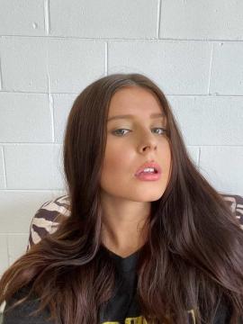 OnlyFans - Kiki / @kikiii.isabella Scene 12 — photo 15 of 20