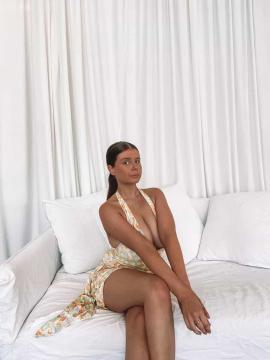 OnlyFans - Kiki / @kikiii.isabella Scene 14 — photo 2 of 20