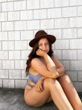 OnlyFans - Kiki / @kikiii.isabella Scene 18 — photo 12 of 20