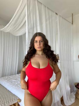 OnlyFans - Kiki / @kikiii.isabella Scene 19 — photo 4 of 20