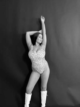 OnlyFans - Kiki / @kikiii.isabella Scene 20 — photo 9 of 20