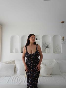 OnlyFans - Kiki / @kikiii.isabella Scene 24 — photo 18 of 20
