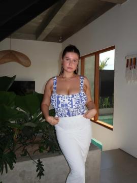 OnlyFans - Kiki / @kikiii.isabella Scene 25 — photo 8 of 20