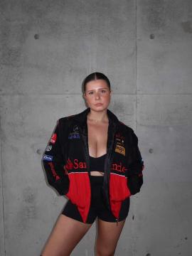 OnlyFans - Kiki / @kikiii.isabella Scene 27 — photo 7 of 20