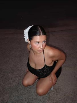 OnlyFans - Kiki / @kikiii.isabella Scene 28 — photo 2 of 20