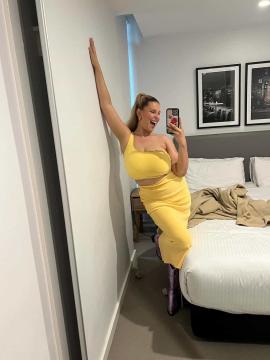 OnlyFans - Kiki / @kikiii.isabella Scene 31 — photo 15 of 20