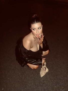 OnlyFans - Kiki / @kikiii.isabella Scene 31 — photo 19 of 20