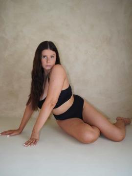 OnlyFans - Kiki / @kikiii.isabella Scene 40 — photo 8 of 20