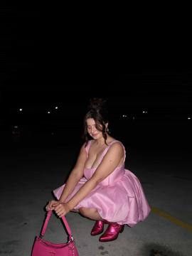 OnlyFans - Kiki / @kikiii.isabella Scene 49 — photo 11 of 20