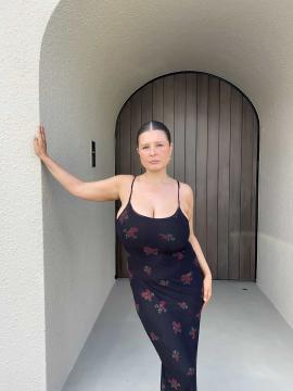 OnlyFans - Kiki / @kikiii.isabella Scene 50 — photo 9 of 20