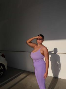 OnlyFans - Kiki / @kikiii.isabella Scene 53 — photo 1 of 20