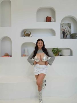 OnlyFans - Kiki / @kikiii.isabella Scene 53 — photo 15 of 20