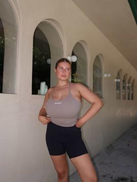 OnlyFans - Kiki / @kikiii.isabella Scene 54 — photo 18 of 20