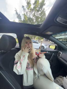 OnlyFans - Kiki / @kikiii.isabella Scene 57 — photo 8 of 20