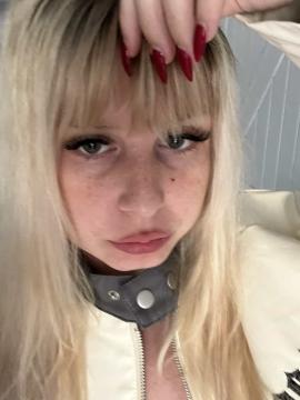 OnlyFans - Kiki / @kikiii.isabella Scene 57 — photo 15 of 20