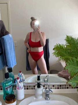 OnlyFans - Kiki / @kikiii.isabella Scene 60 — photo 16 of 20