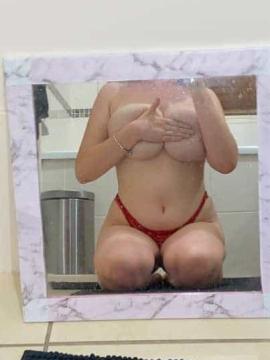 OnlyFans - Kiki / @kikiii.isabella Scene 64 — photo 10 of 20