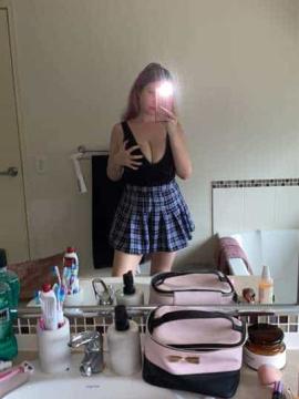 OnlyFans - Kiki / @kikiii.isabella Scene 69 — photo 15 of 20