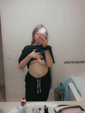 OnlyFans - Kiki / @kikiii.isabella Scene 70 — photo 10 of 20