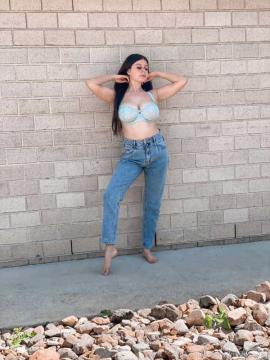 OnlyFans - Kiki / @kikiii.isabella Scene 79 — photo 16 of 20
