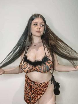 OnlyFans - Kiki / @kikiii.isabella Scene 83 — photo 9 of 20