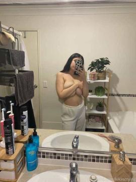 OnlyFans - Kiki / @kikiii.isabella Scene 83 — photo 18 of 20