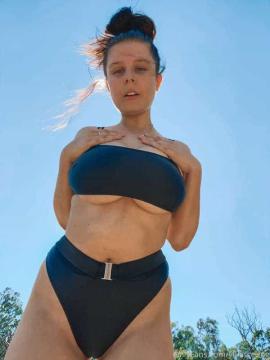 OnlyFans - Kiki / @kikiii.isabella Scene 86 — photo 12 of 20