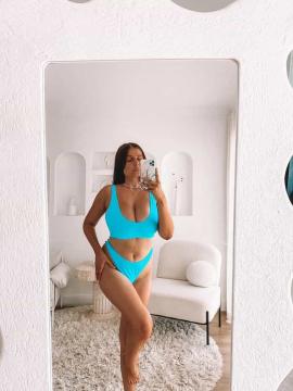 OnlyFans - Kiki / @kikiii.isabella Scene 98 — photo 16 of 20